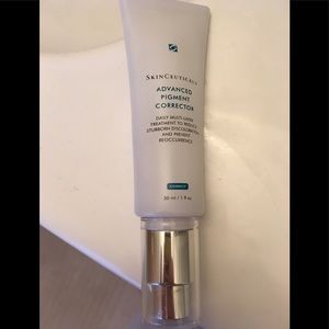 SkinCeuticals Advanced pigment corrector